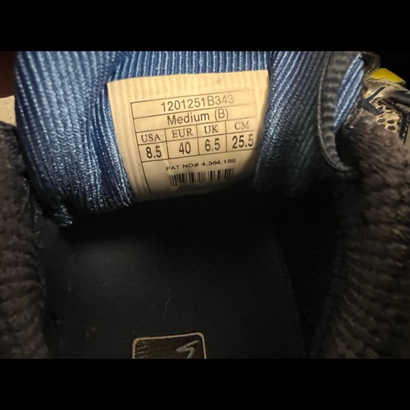 Brooks womens running shoe size 8.5 - Picture 7 of 7